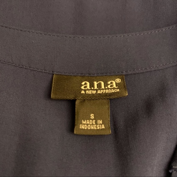 a.n.a. Sleeveless Henley Hi-Low Dress - Picture 12 of 14